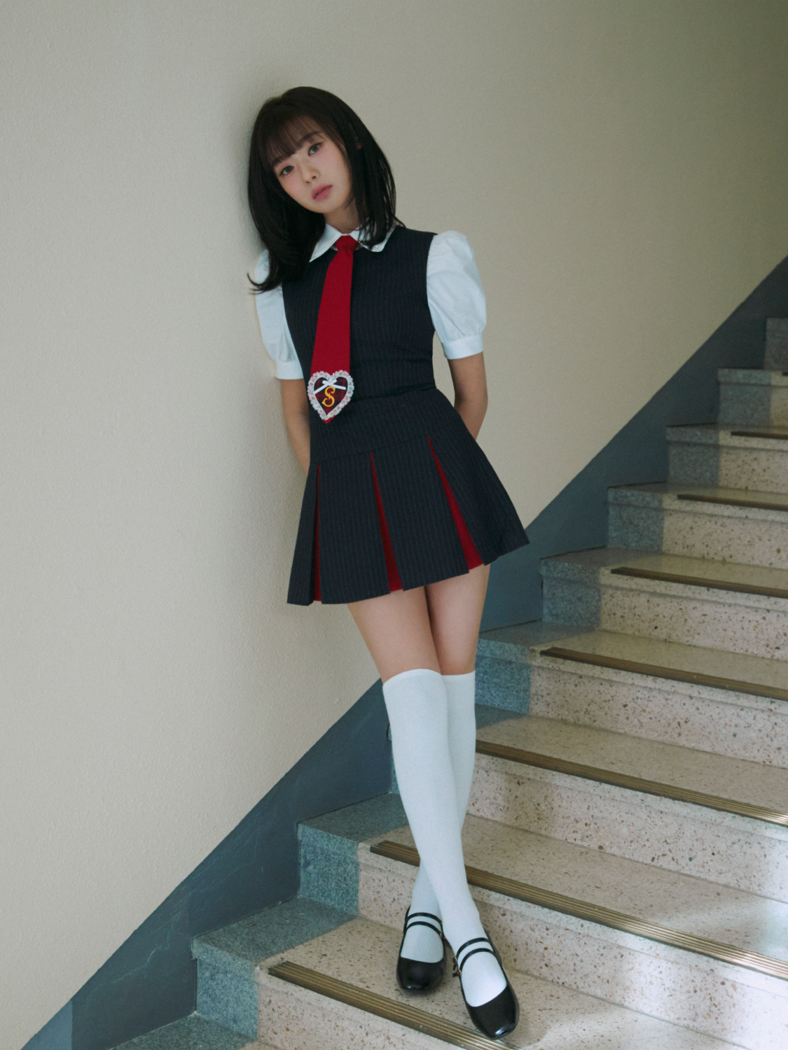 Amazon.co.jp: ユ ヒョンジュ直筆サイン入り超大型写真…Yoo Hyan