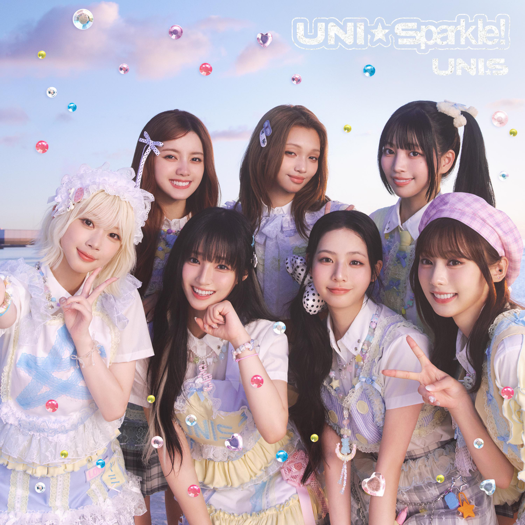 UNIS_1stAlbum_TYPE-A.jpg